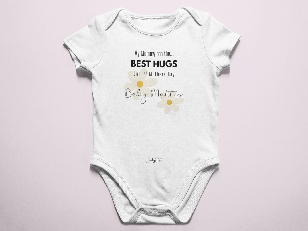 My Mummy has the Best Hugs Short Sleeve Baby Grow |  by  – ["Baby Grow","Mothers Day","Personalised"] from BabyStuff.com.mt