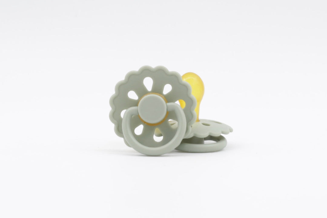 Daisy Flower Baby Pacifier | Pacifiers by  – ["Not Personalised","Pacifier"] from BabyStuff.com.mt