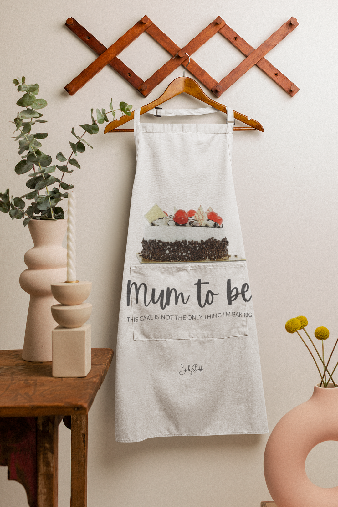 Mum-to-Be Baking Apron – Cake Edition