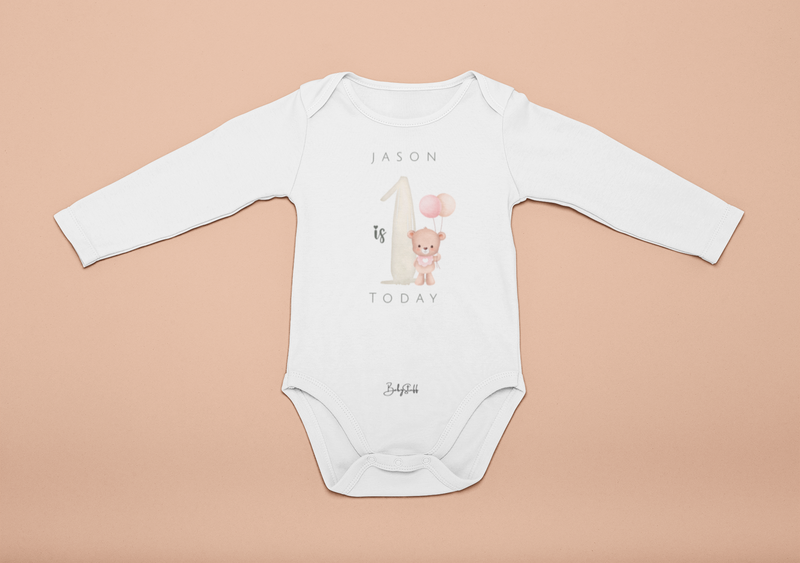 white full sleeves baby outfit